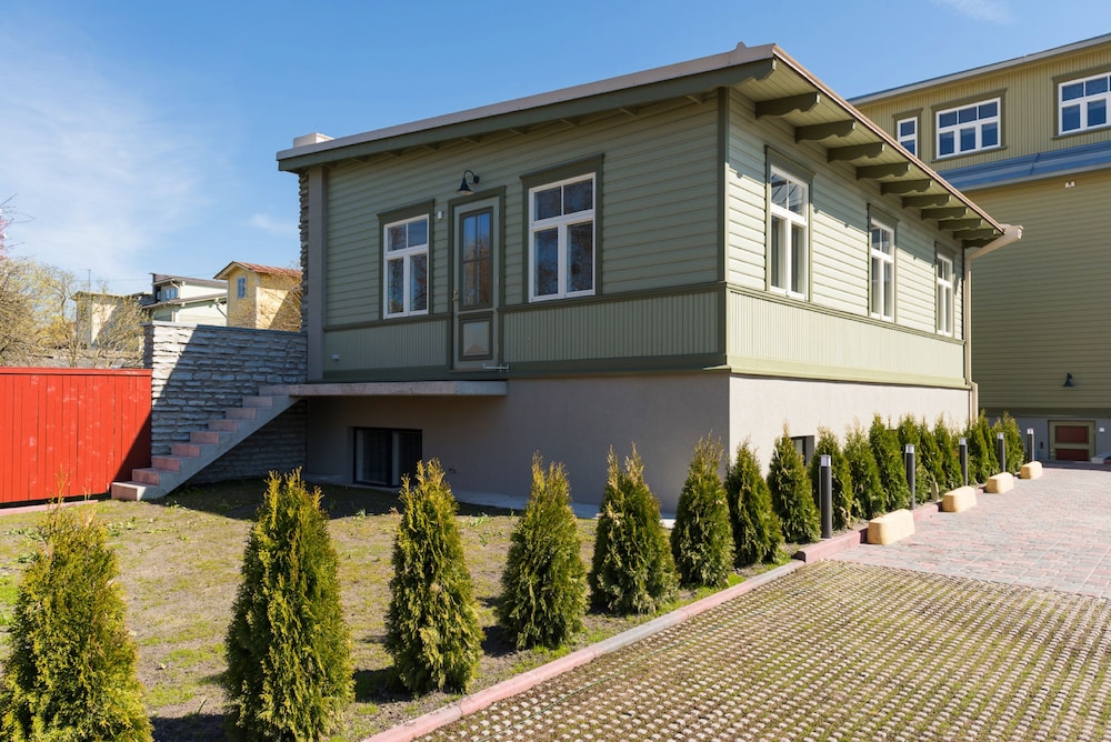 Tallinn Apartment Hotel 40/50