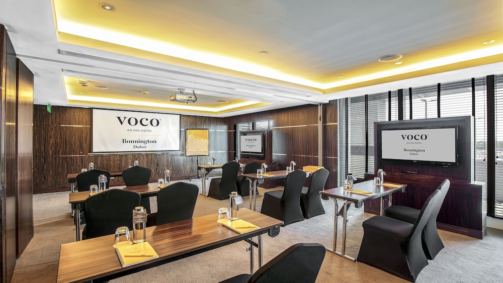 Voco Bonnington Dubai 63/71