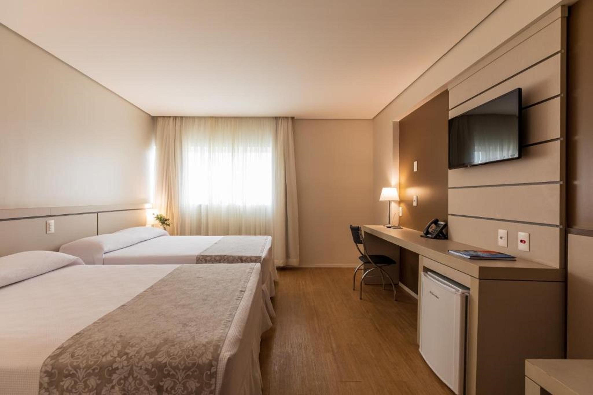 Superior, Triple, 2 Double Beds