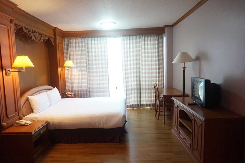 Rimpao Hotel 5/20
