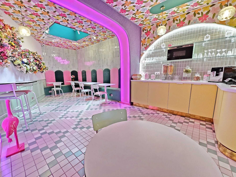 Hotel La Petite Rosa 42/50