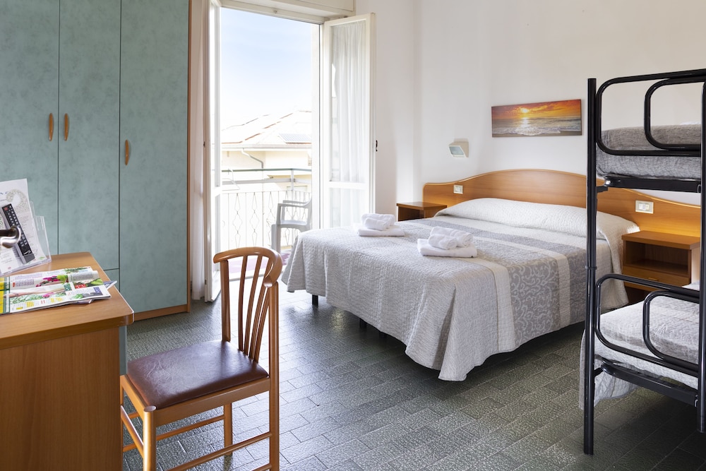 Hotel Mara 23/75