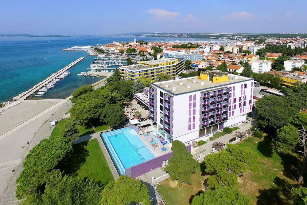 Adriatic in BIOGRAD NA MORU