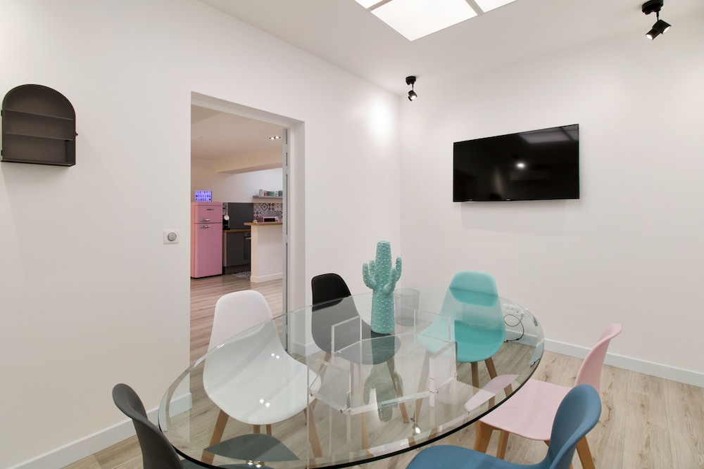 RESIDENCE AURMAT 61/69