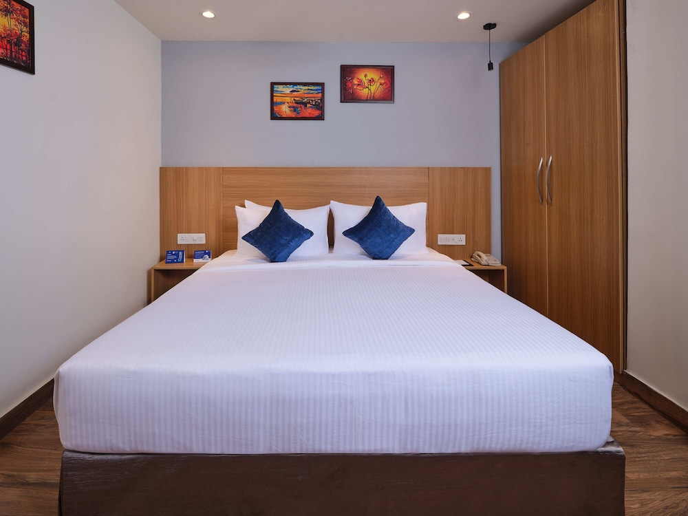 Essentia Premier Hotel Chennai 11/32