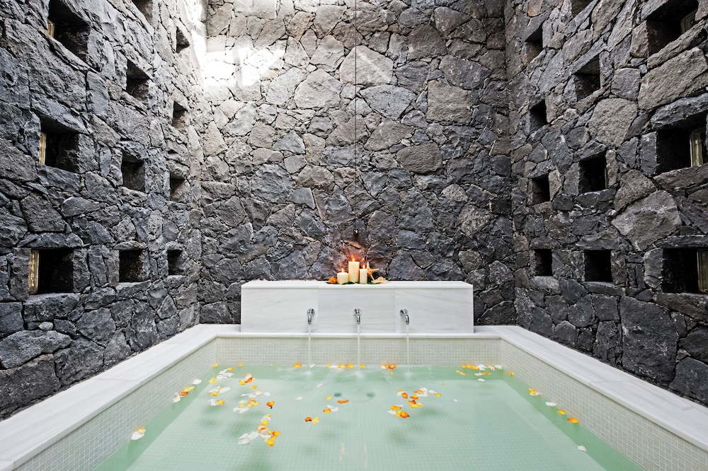The Villas at Gran Hotel Bahia del Duque 17/50