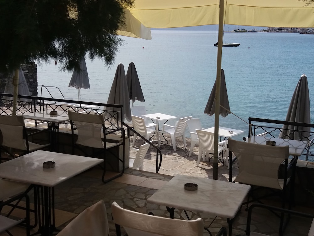 Hotel Polydoros 14/44