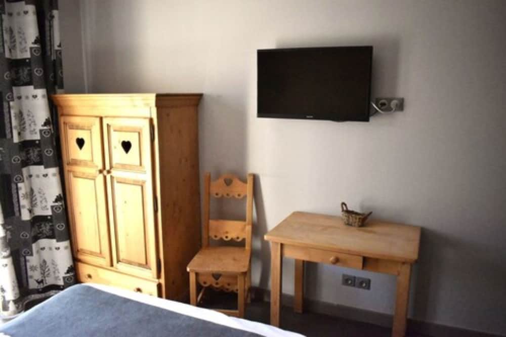 Logis Hotel Le Ptit Hotel Du Lac 26/30