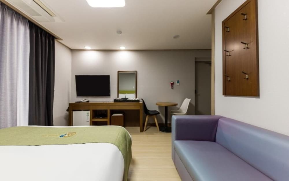 Mud Beach Hotel 26/57