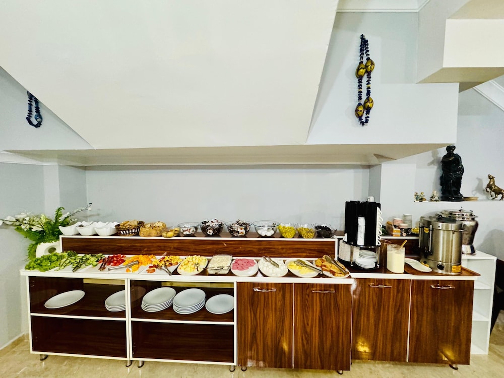 Saint George Boutique House 7/66