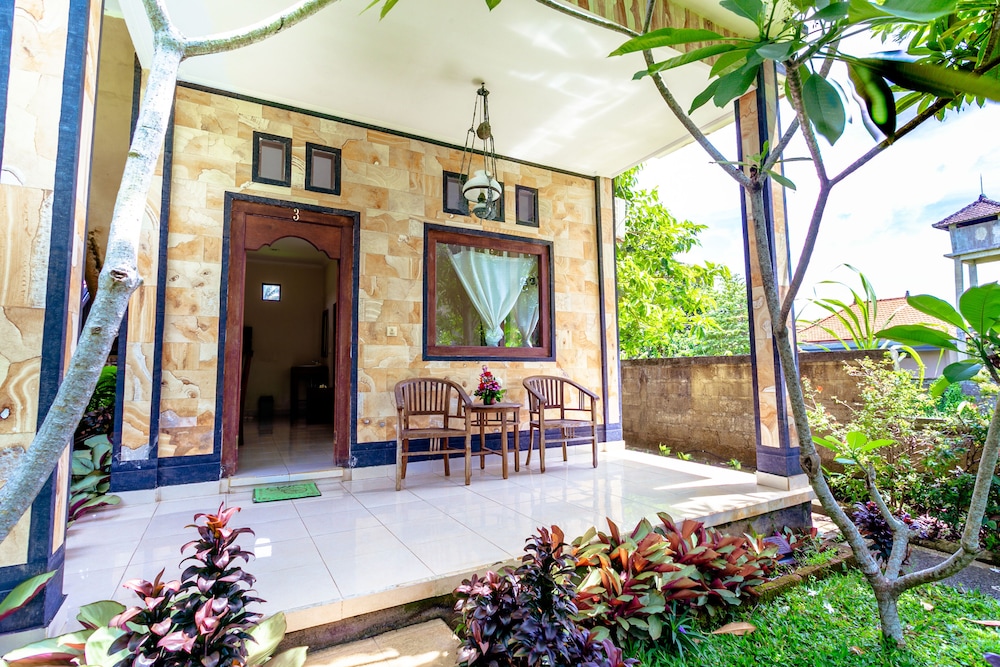 Teba House Bisma 1/27