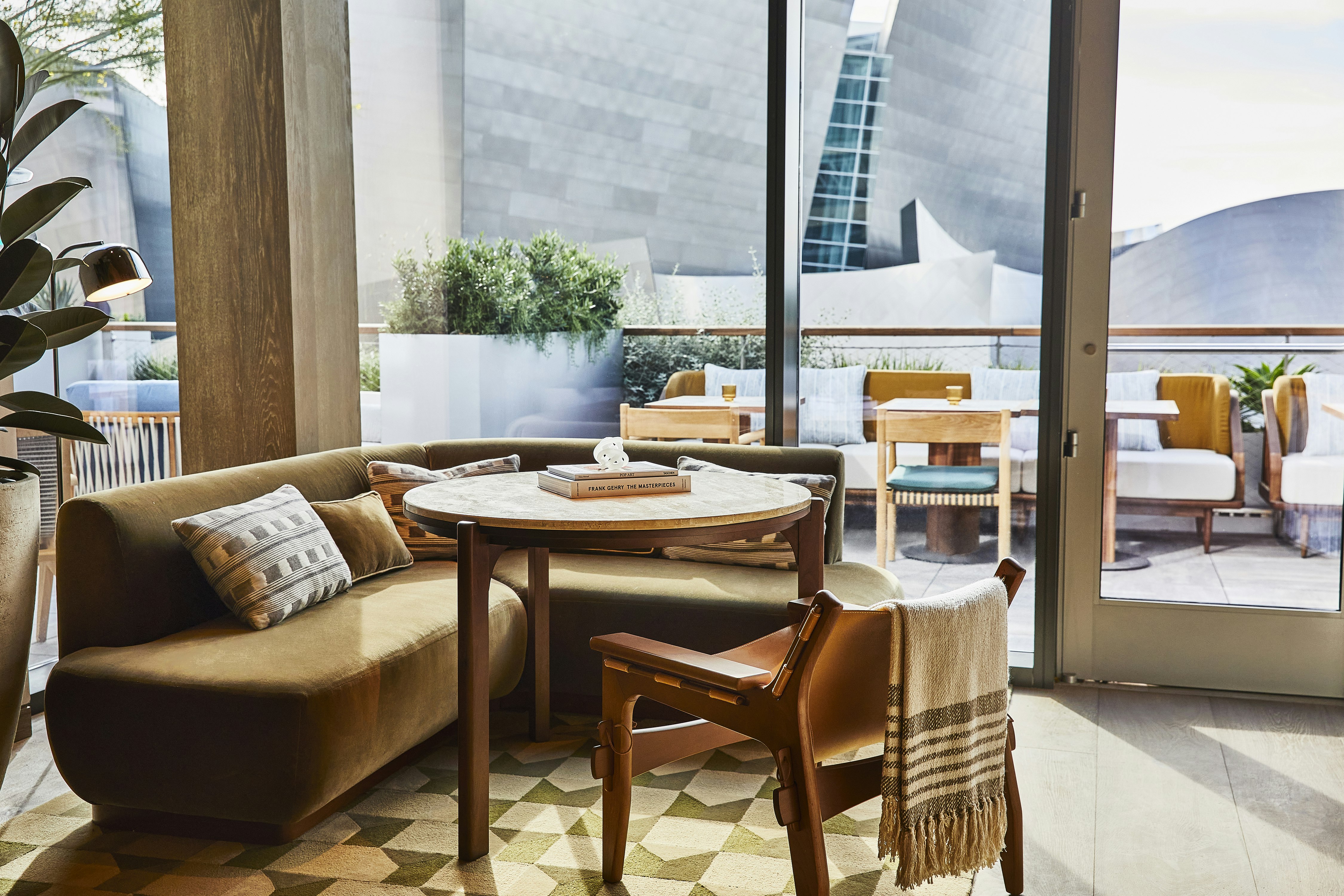 Conrad Los Angeles 26/50