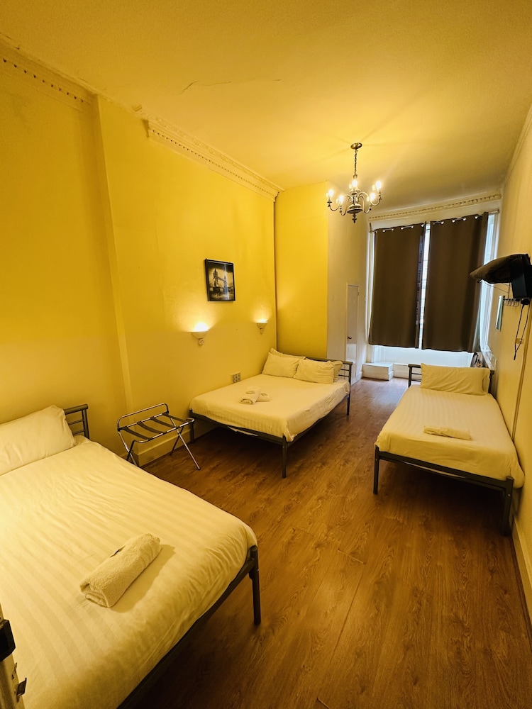 Thanet Hotel Annex 18/46