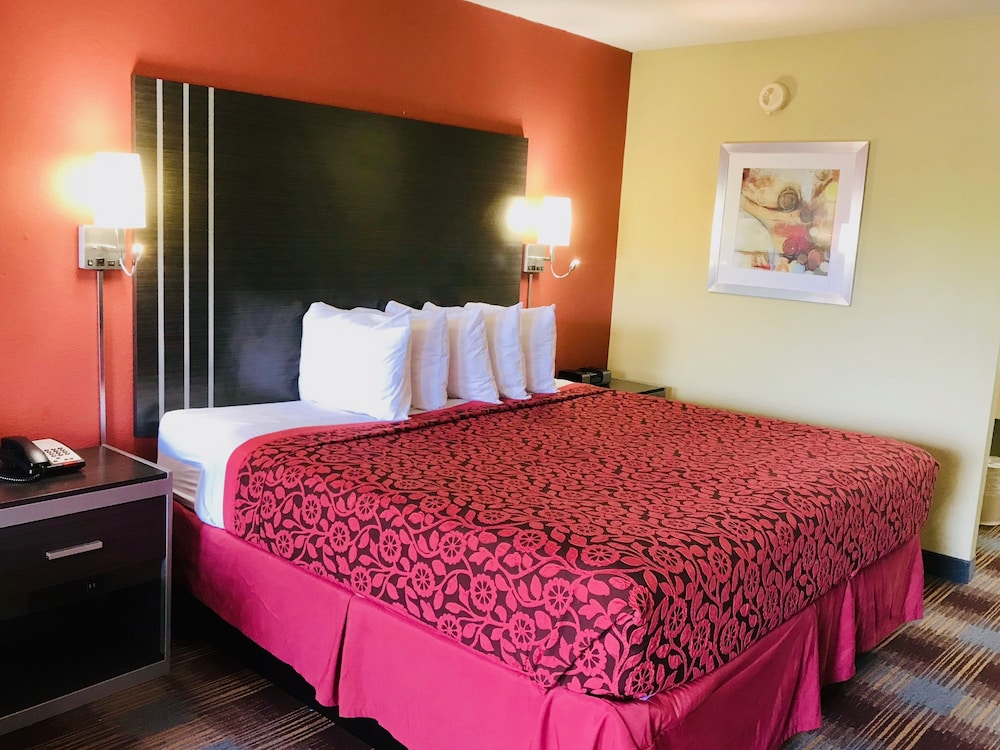 Days Inn By Wyndham San Antonio Near Fiesta Park 15/36