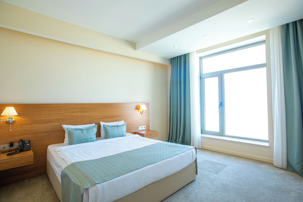 ROOM, DOUBLE BED, SEA VIEW