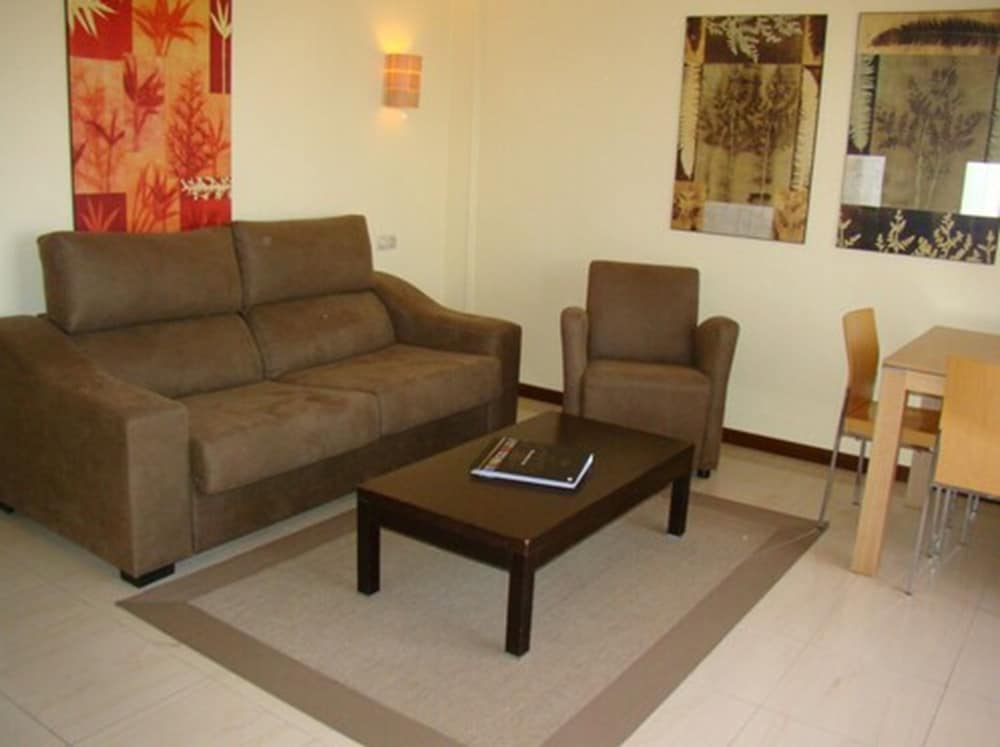 Mediterraneo Real Apartments 25/50