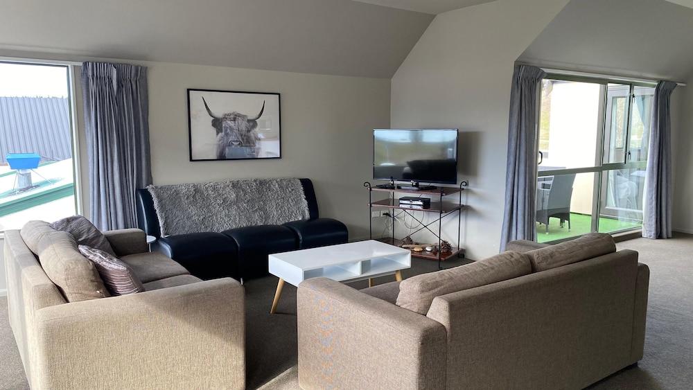 Lake Tekapo Scenic Resort 33/67