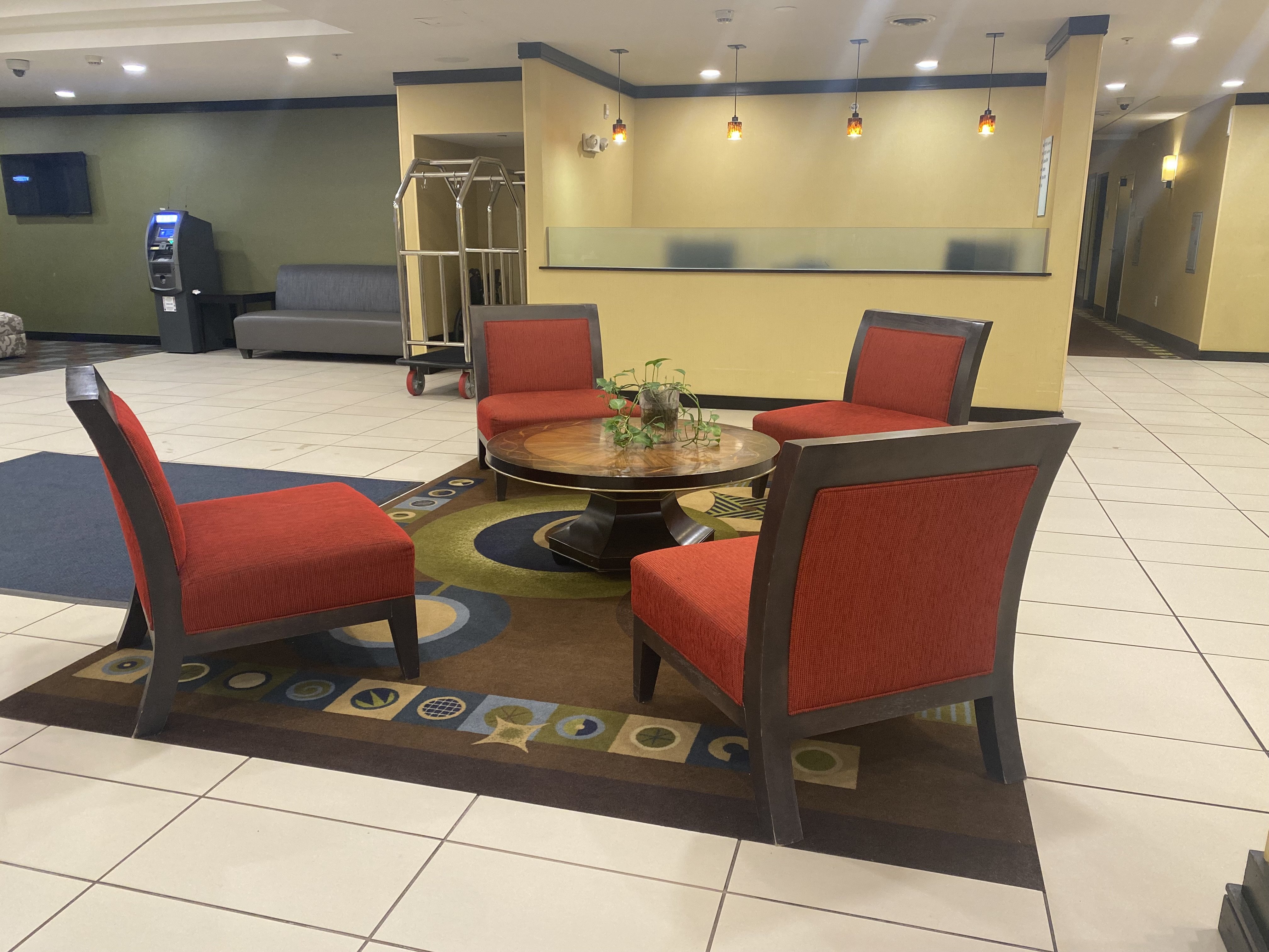 Holiday Inn Express Hotel And Suites Detroit North Troy 47/63