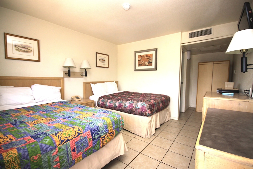Days Inn by Wyndham Wheat Ridge/Denver West 25/44