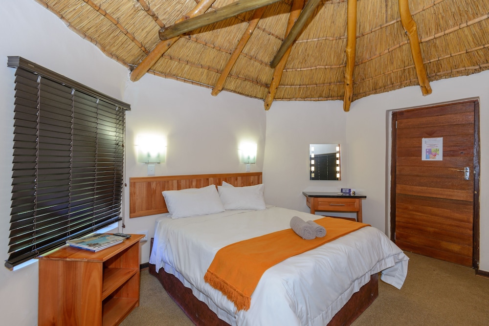 Kiara Lodge 11/69