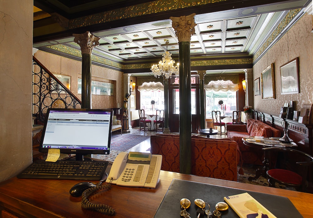 Hotel Marconi Venice 52/62