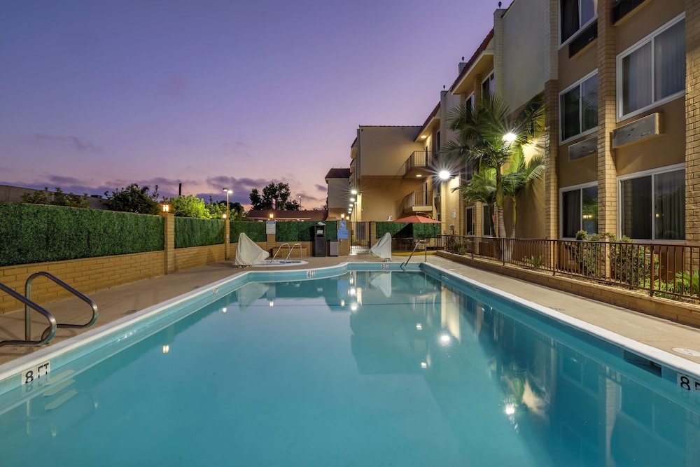 Best Western Plus South Bay Hotel 3/36