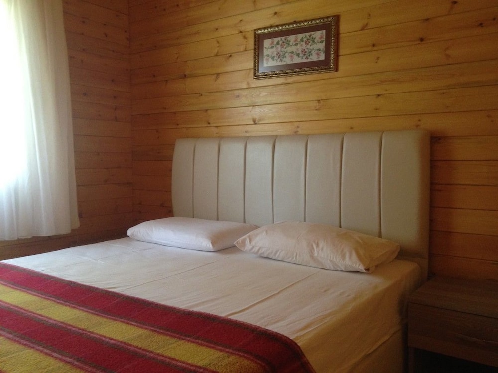 Ataol Beach & Bungalows 5/40