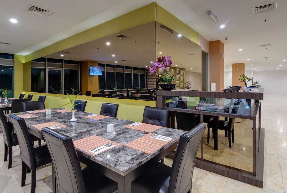 Manna Hotel Pematangsiantar 28/43
