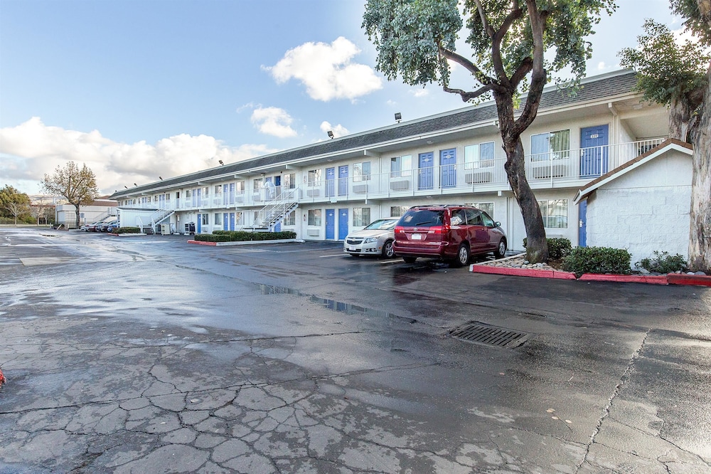 Motel6 Hayward, CA – Silicon Valley Gateway 9/61