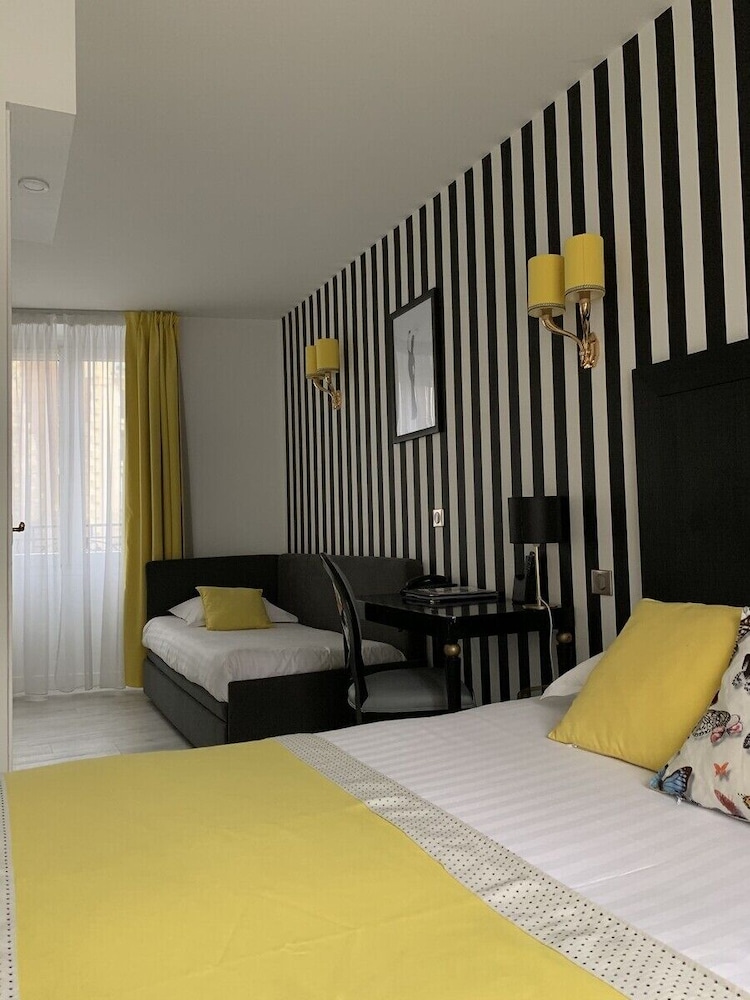 Hotel Riviera Elysees 35/95