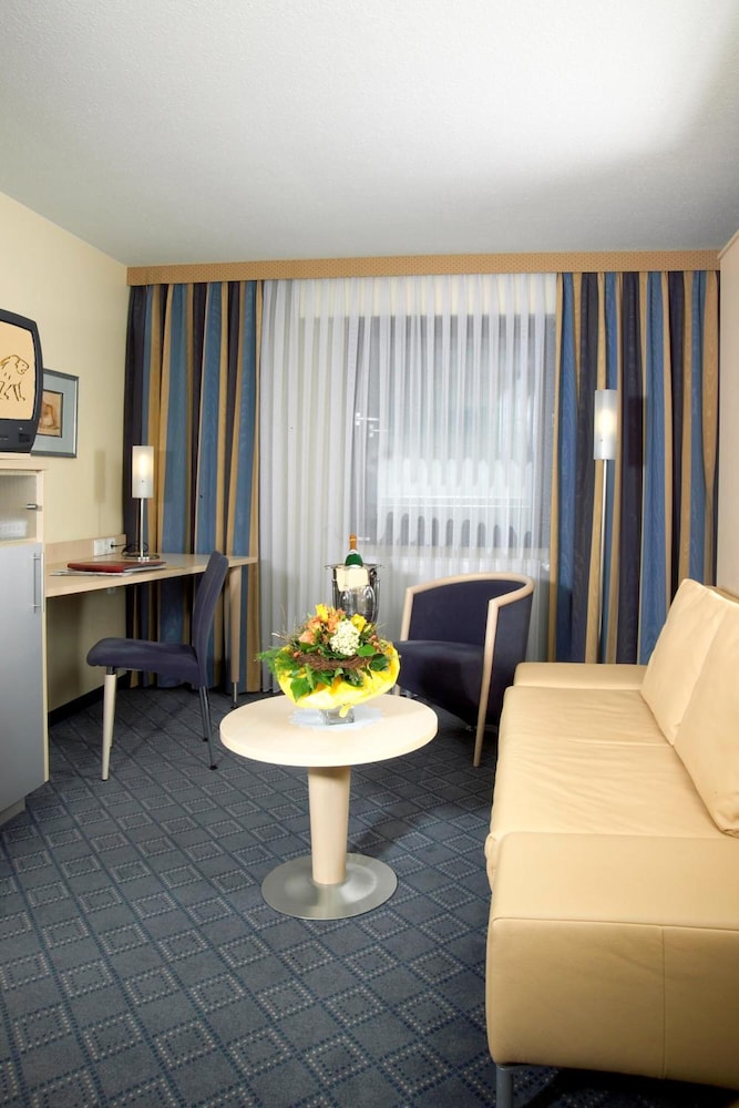 Hotel Löwen-Seckenheim 27/31