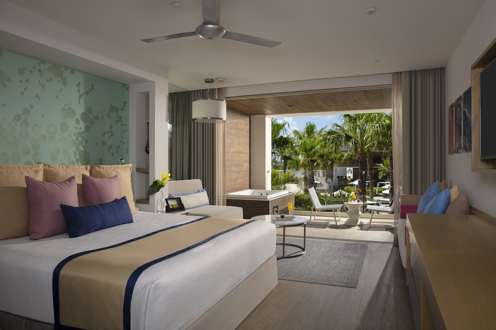 Breathless Riviera Cancun Resort & Spa - Adults Only 13/77