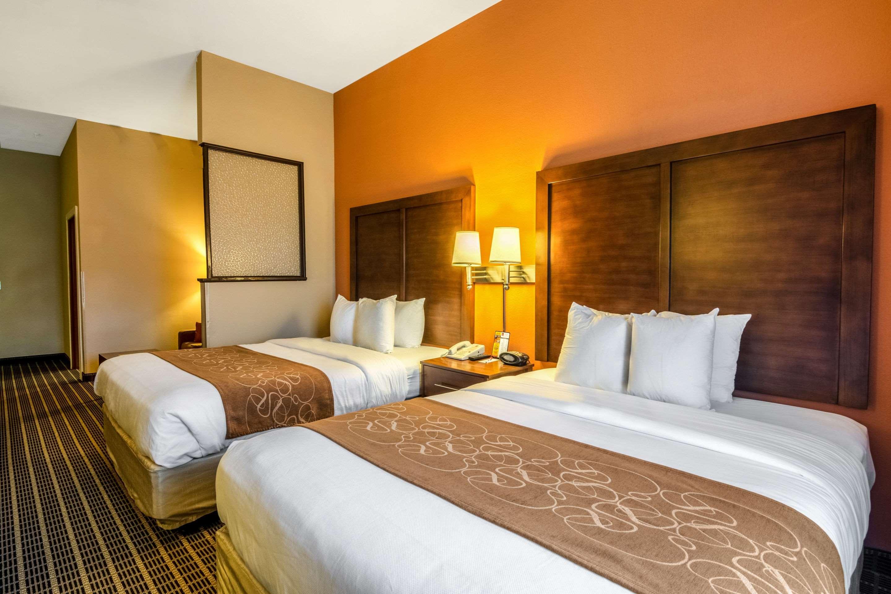SUITE, 2 QUEEN BEDS, ACCESSIBLE