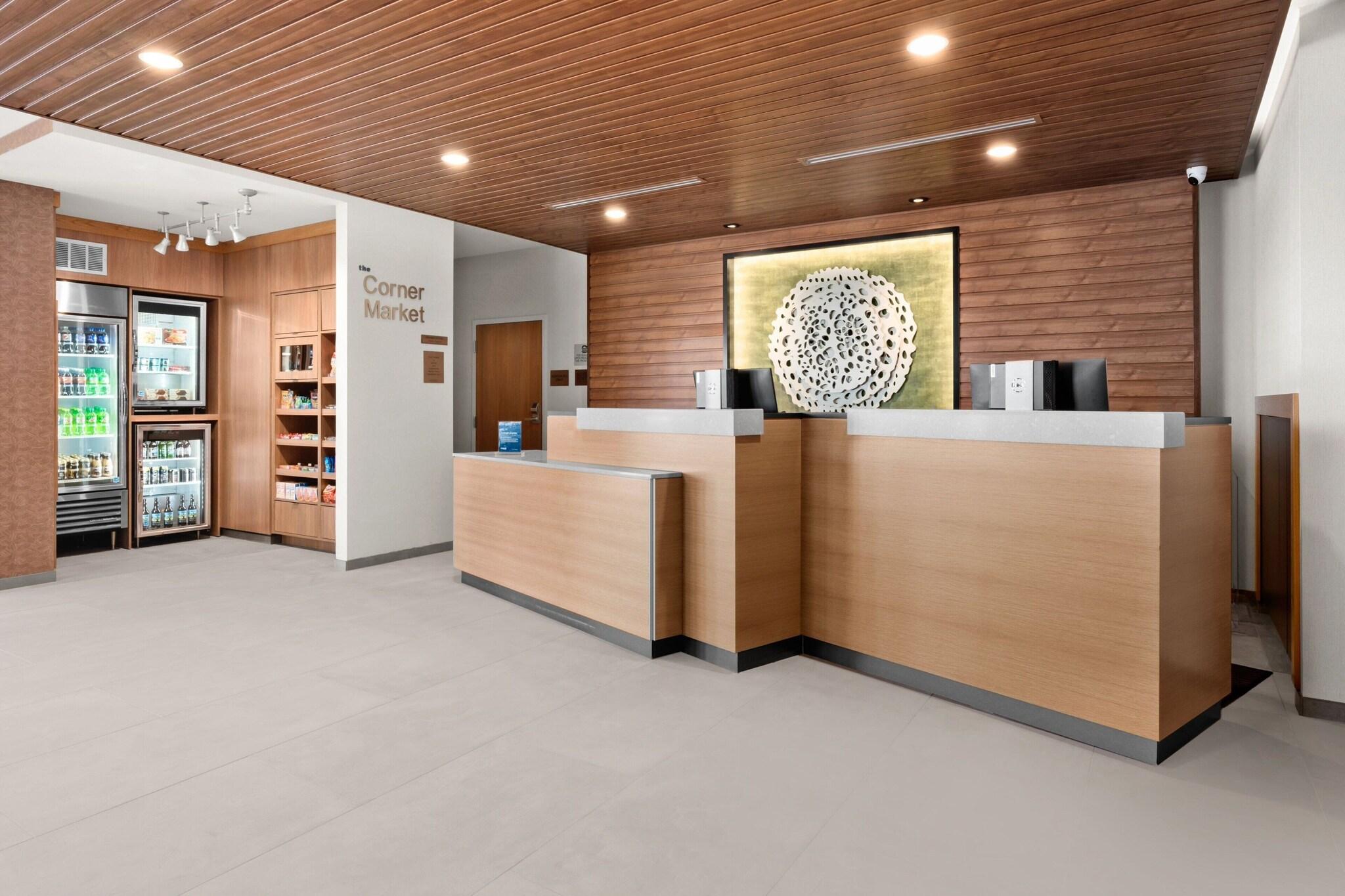 Fairfield Inn & Suites by Marriott Seattle Poulsbo 4/28