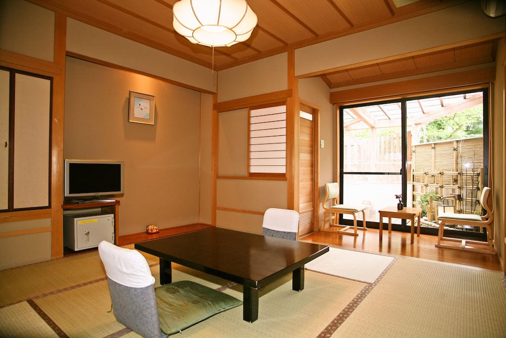 Yunokura Tsuruya 31/57