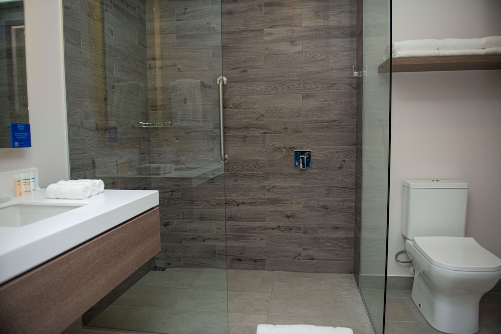 Hilton Garden Inn Santa Ana San Jose 10/42