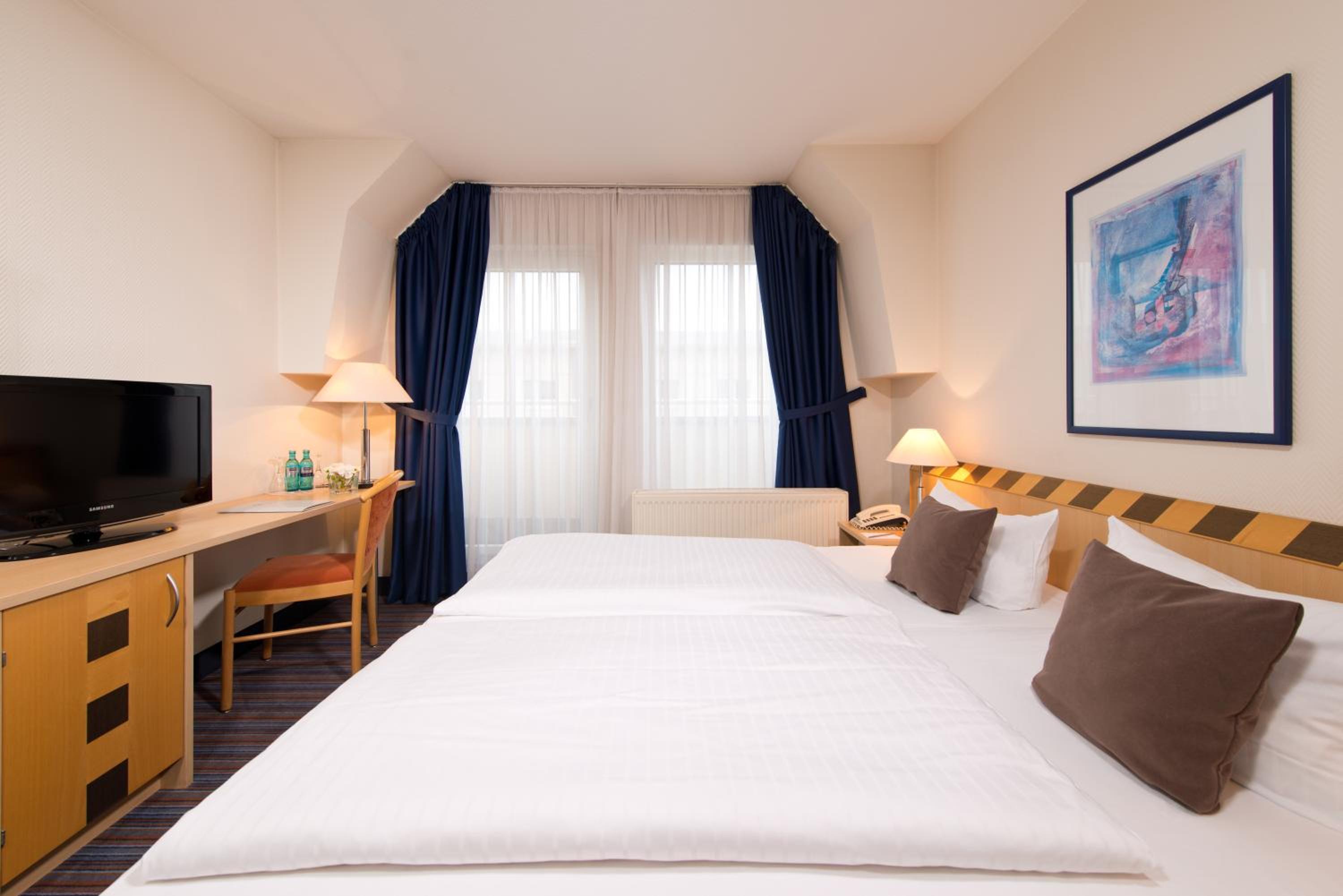 غرفة بزنس ثلاثية بثلاثة أسرّة، ACHAT Hotel Dresden Elbufer 2/9