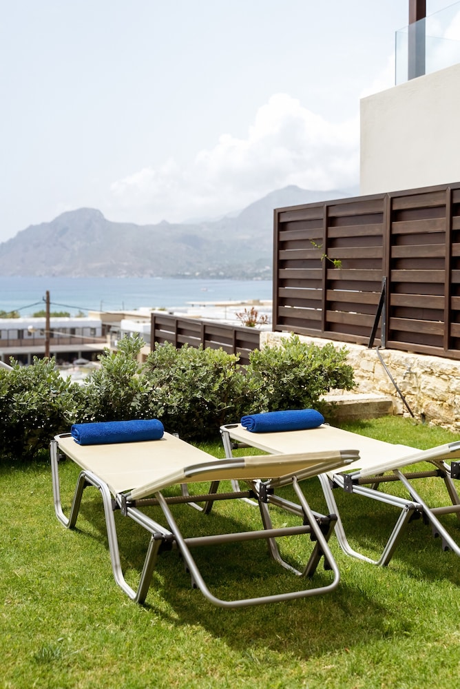 Plakias Cretan Resorts 38/65