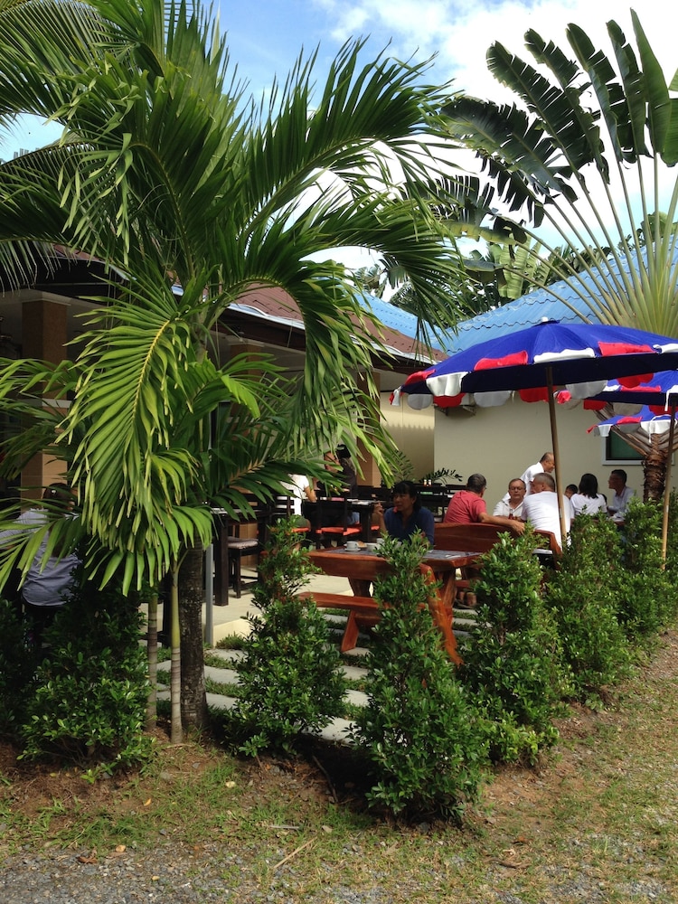 Naya Bungalow 10/65