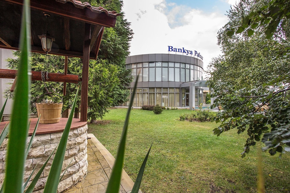 Bankya Palace 62/64