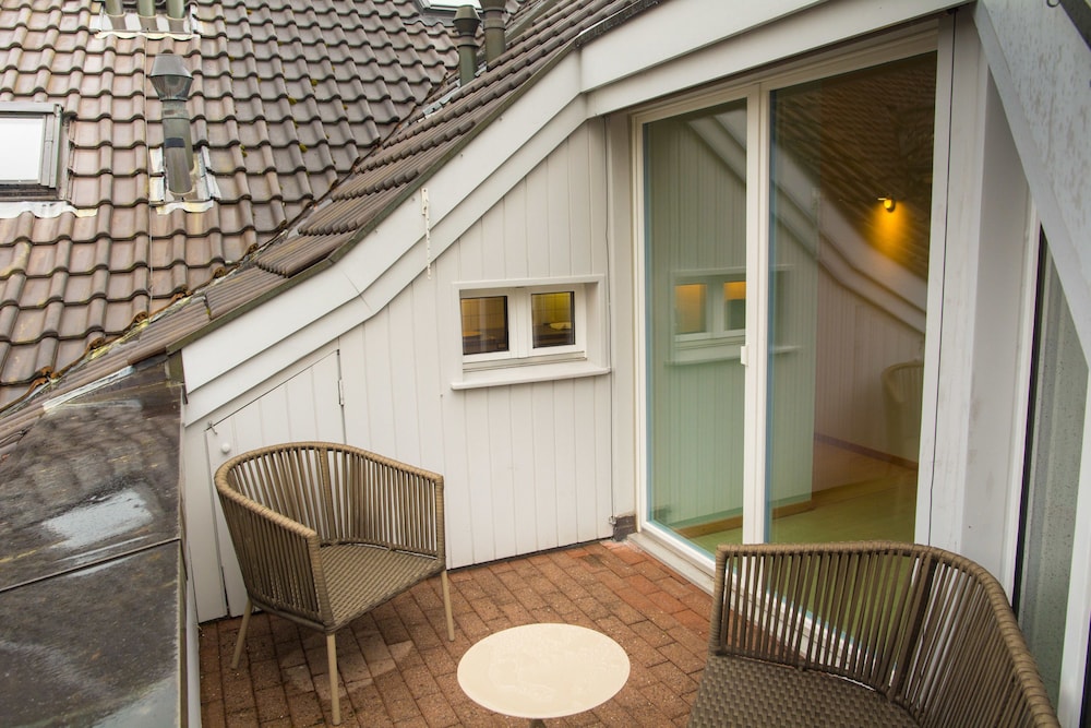 Airhome Zug Neugasse Stadtzentrum 4/25