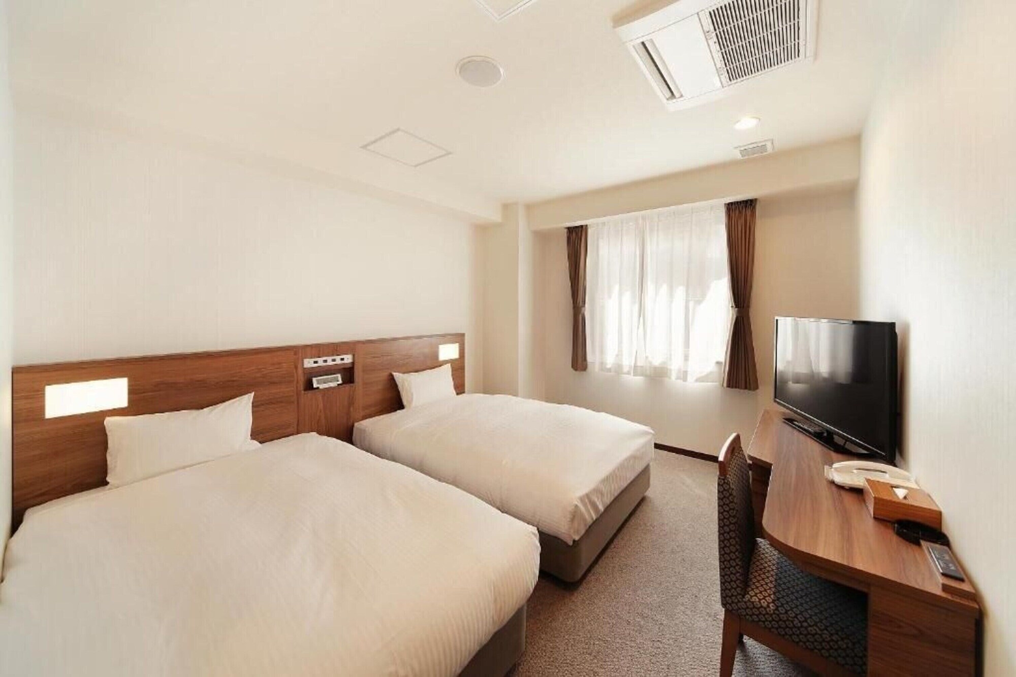 STANDARD, TWIN BEDS