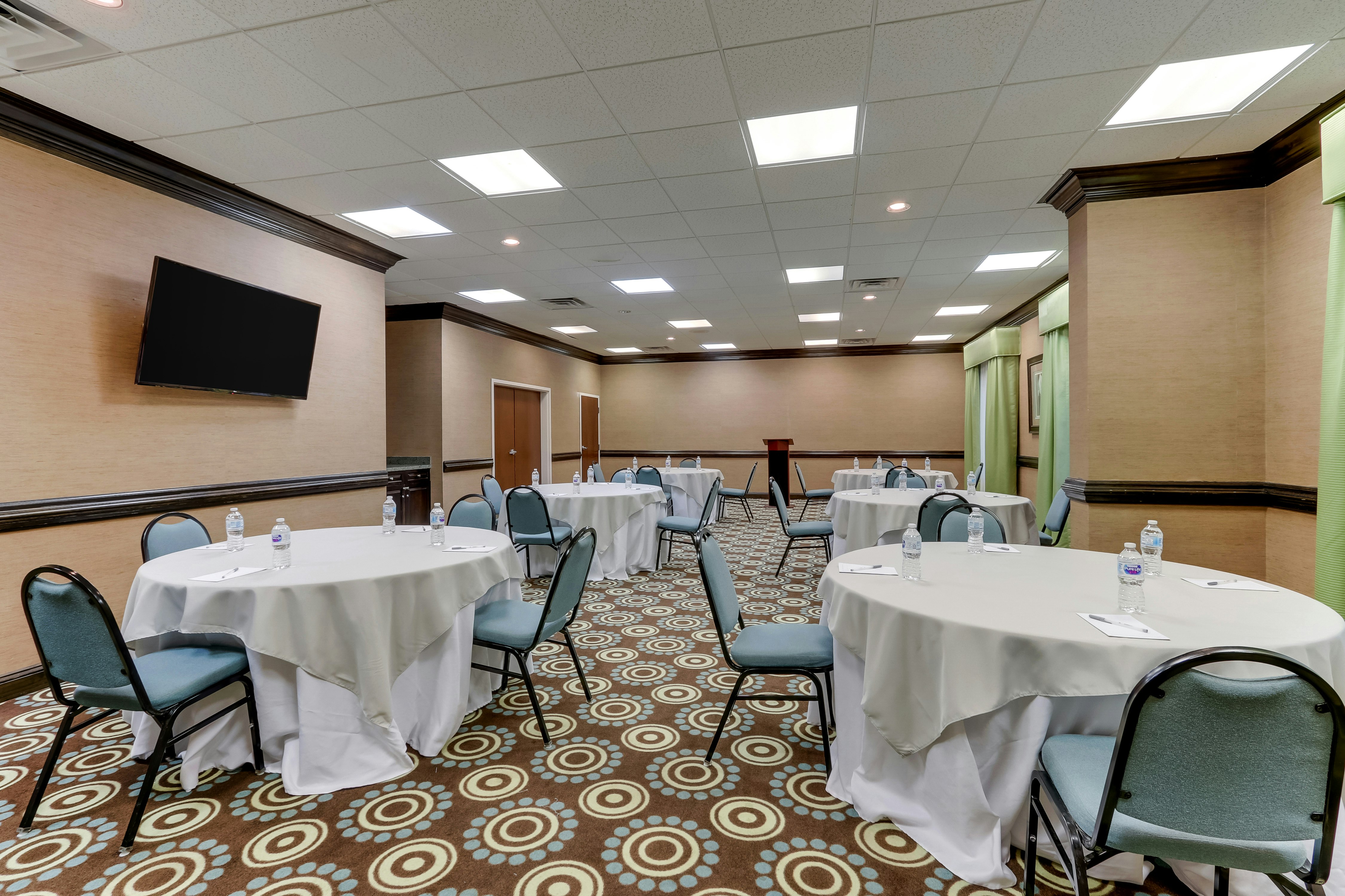 Hampton Inn & Suites Swansboro Near Camp Lejeune, NC 54/64