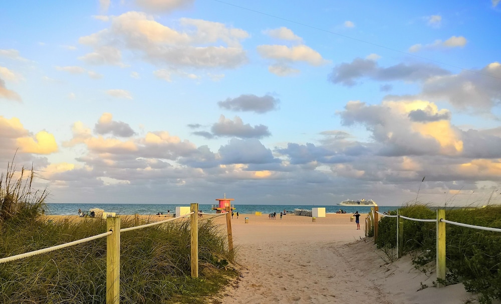 Beach Park Hotel 47/50