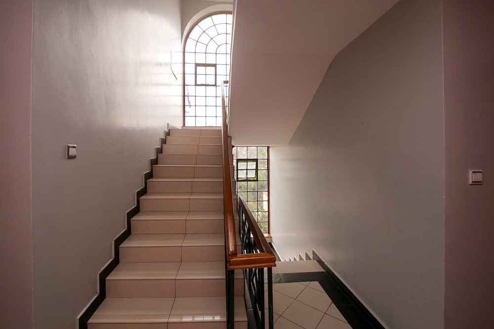 Meltonia Luxury Suites 18/50