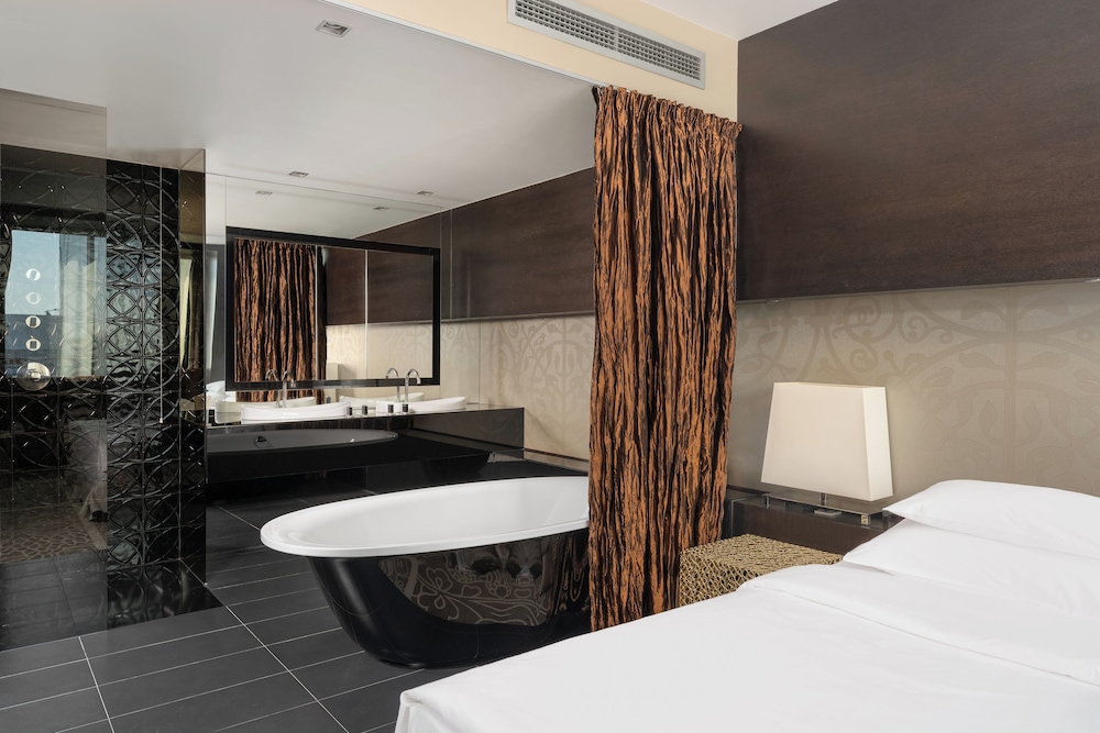 Zijin Hotel 74/74