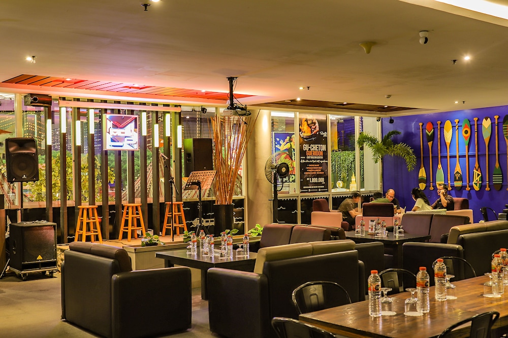 FUGO Hotel Banjarmasin (ex Mercure Banjarmasin) 39/55