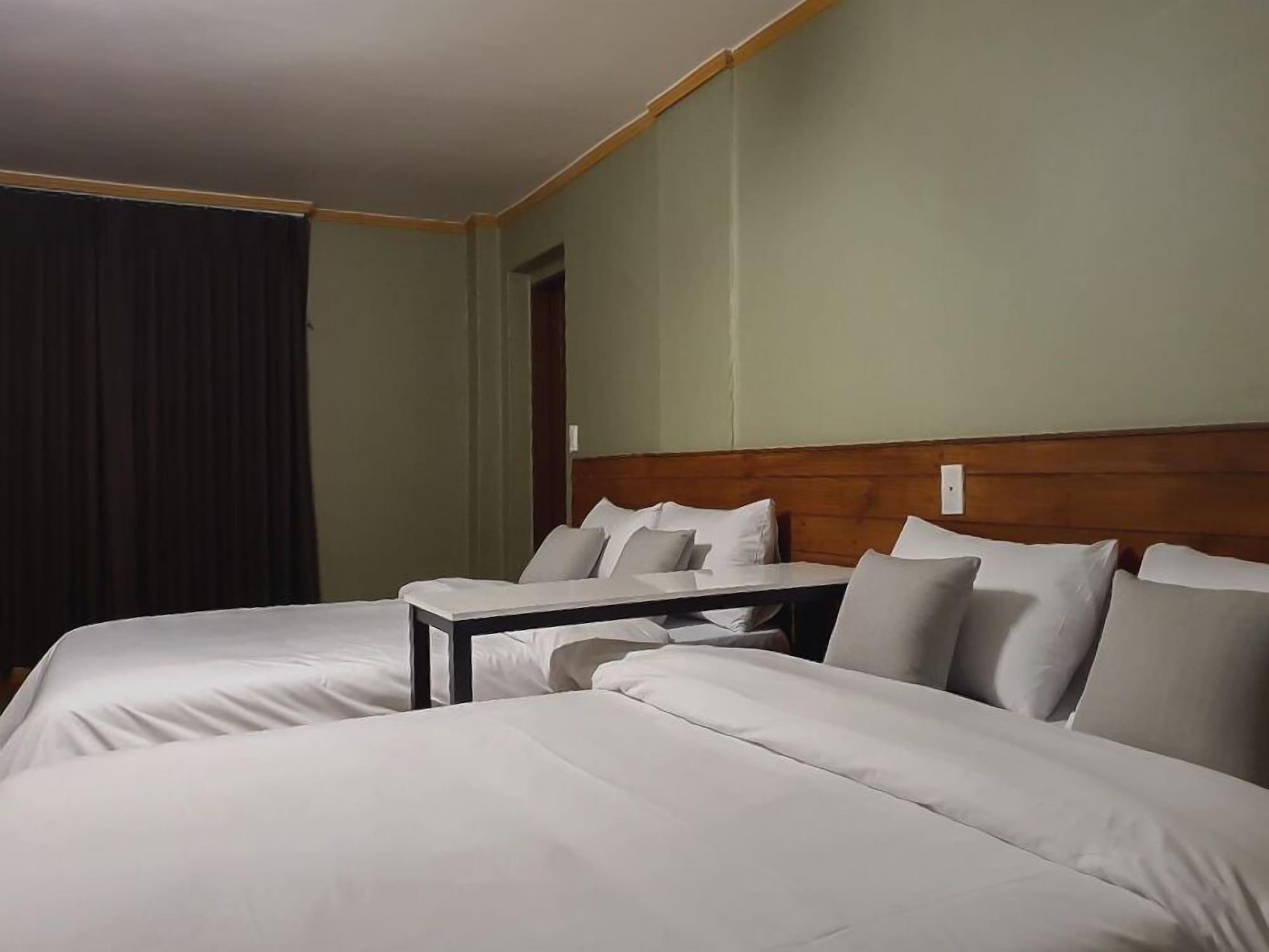 Hyundai Hotel 3/21