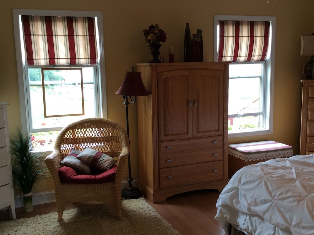 Pictured Rocks Bed and Breakfast 4/61