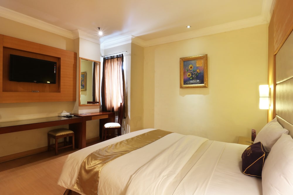 Coin S Hotel 32/96